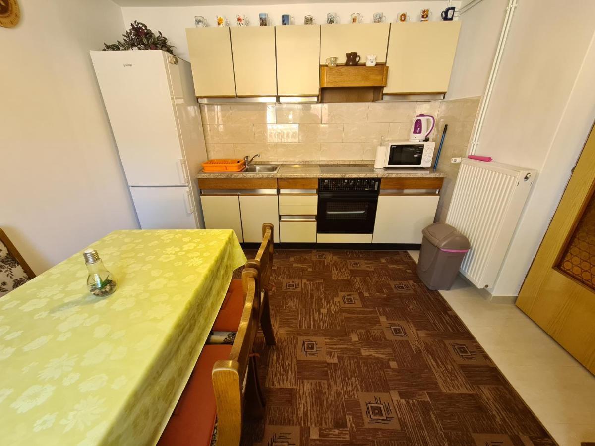Apartment Cutul Salatic Екстер'єр фото